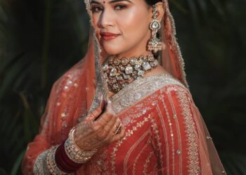Aarti Makker: Less makeup, more you