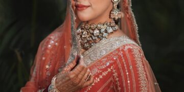Aarti Makker: Less makeup, more you