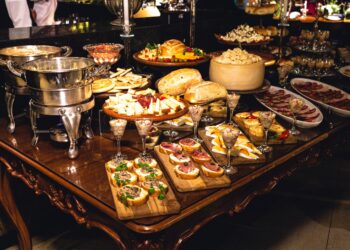 From sushi and dim sum to tacos and Thai curries, international cuisines are finding a place alongside traditional favourites at Indian weddings, giving caterers new ways to serve up an experience.