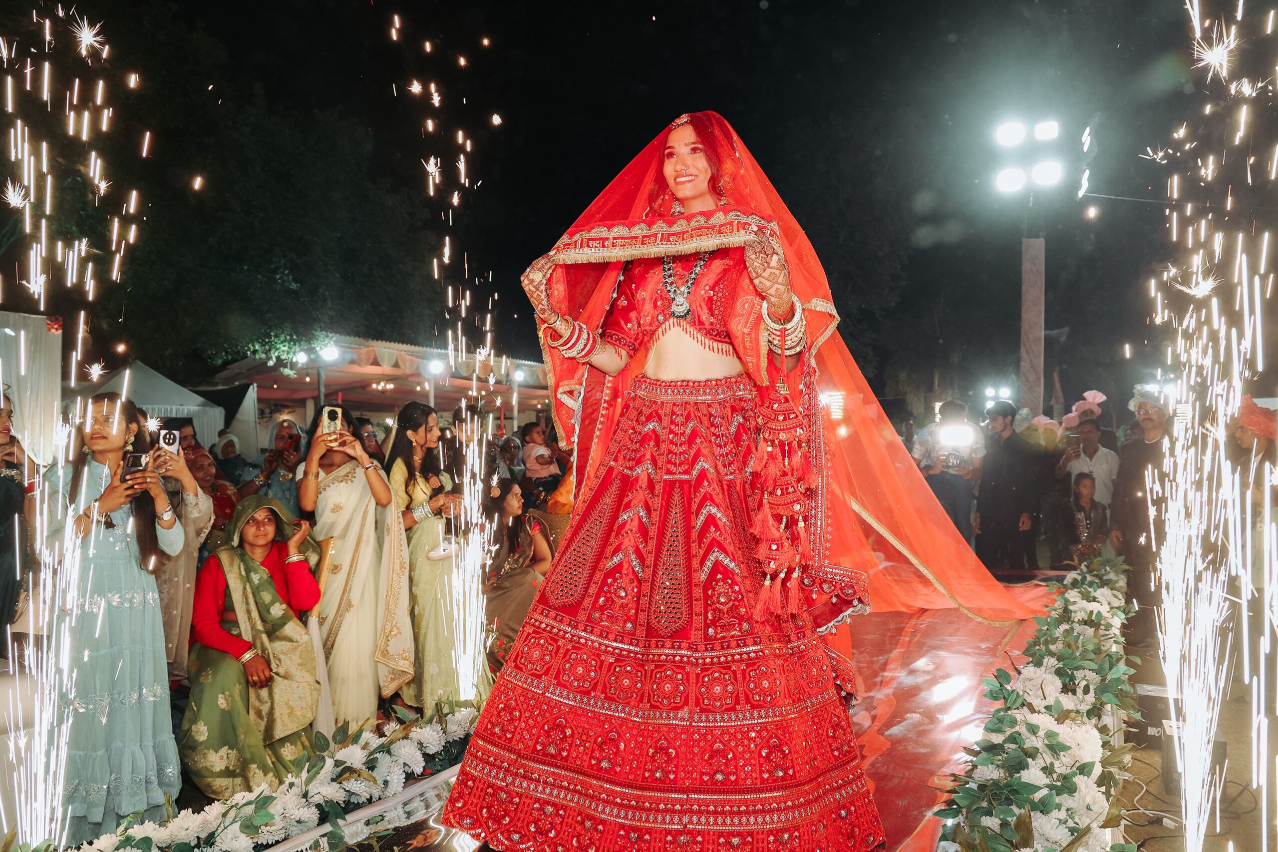 the veil that speaks her story